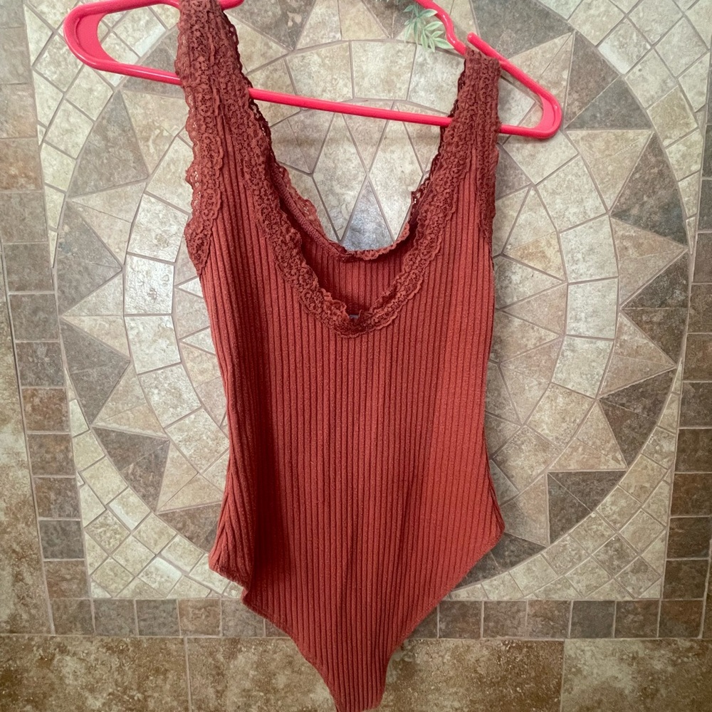 Rust Ribbed Body Suit - Picture 2 of 2